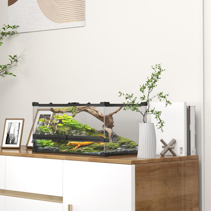 Actual product image PawHut Terrarium