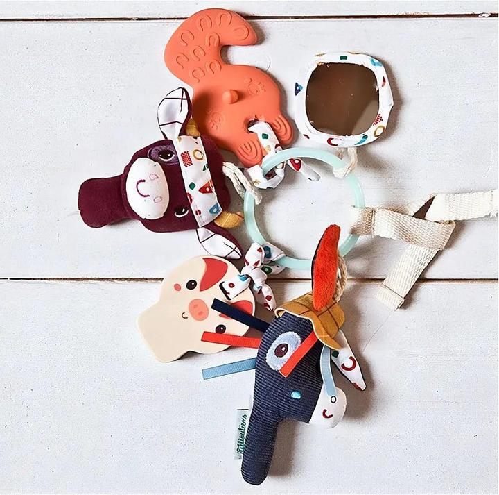 Actual product image Lilliputiens Farm, stimulating keychain