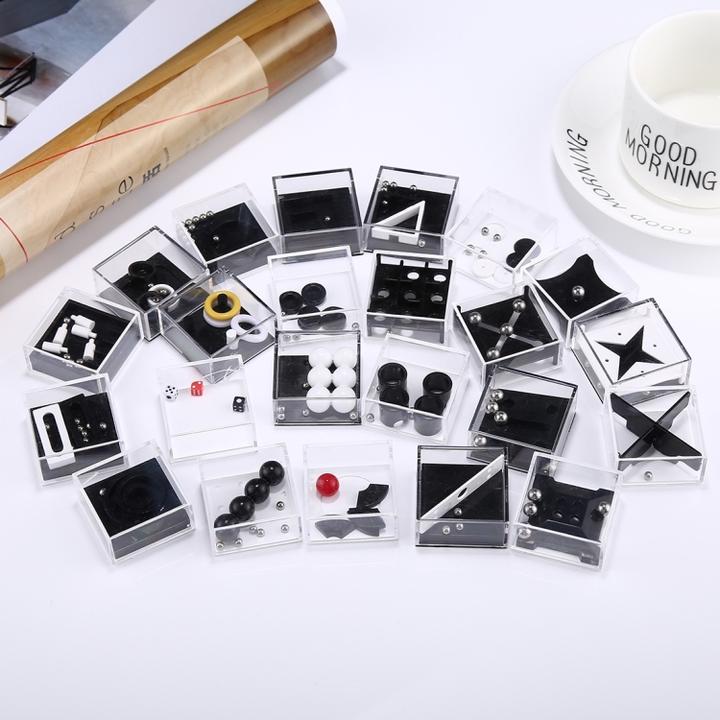 Actual product image Ueli Express 10 in 1 puzzle game of skill