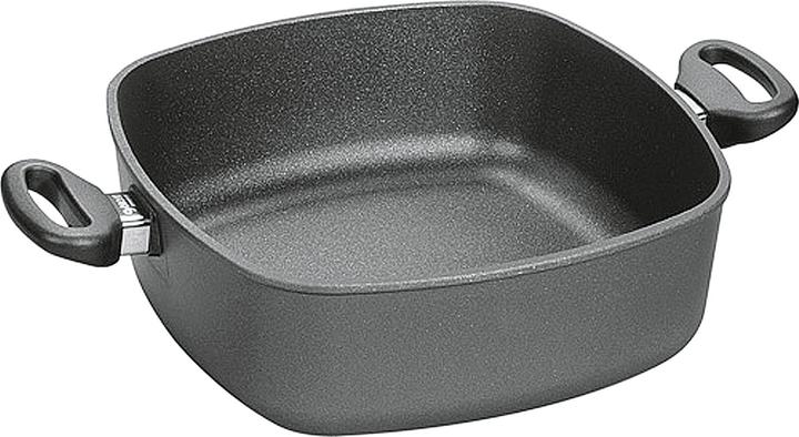 Cast iron roaster