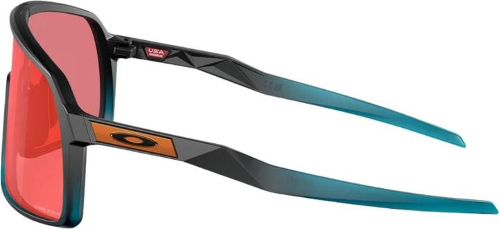 Image du produit Oakley Sutro Chrysalis Collection Lunettes de sport (Grenache mat, Torche de trail Prizm)
