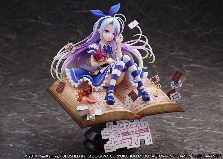 Actual product image Estream No Game No Life statuette 1/7 Shiro Alice in Wonderland Ver. 24 cm