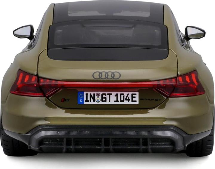 Actual product image Bburago Audi RS e-tron GT 2022 1/18 green