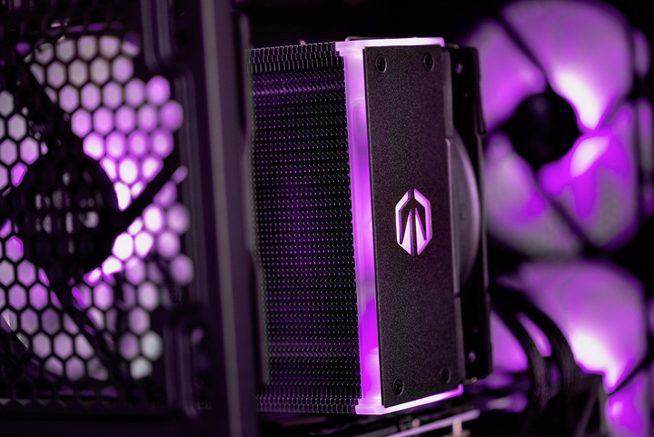 Produktbild Actina Endorfy (AMD FX-7600, 32 GB, 1000 GB, Radeon RX 7800 XT)