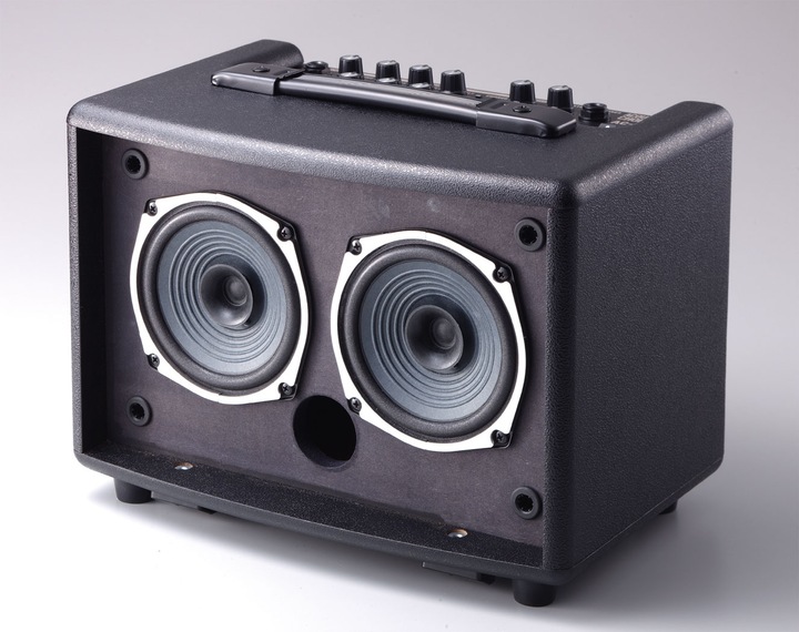 Immagine prodotto Roland Amplificatore per chitarra AC-33 (Chitarra, 30 W)
