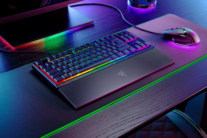 Produktbild Razer Ornata V3 Tenkeyless Keyboard (US, Kabelgebunden)