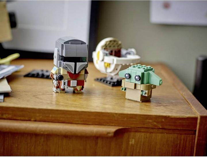 Actual product image LEGO The Mandalorian and the child (75317, LEGO Star Wars)