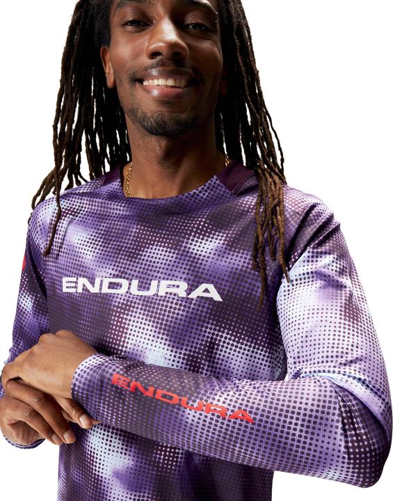 Actual product image Endura Pixel Cloud T-Shirt LTD (long sleeve) (L)