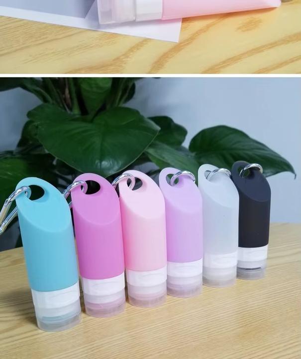 Actual product image Swissdetector kit of portable silicone travel bottles - waterproof - 58 ml (Hygiene product)