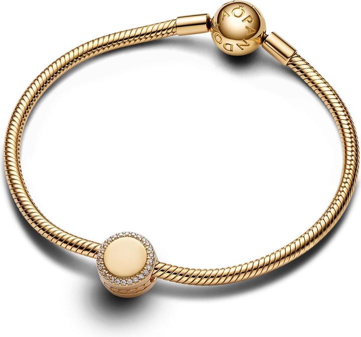 Image du produit Pandora Moments Bouton gravé Charm (Plaqué or, Argent massif)