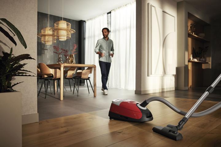 Actual product image Miele Complete C2