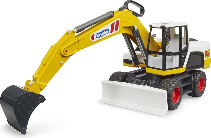 Actual product image Bruder Mobile excavator