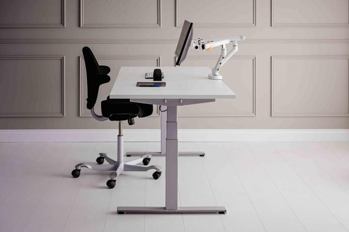 Actual product image Bakker Elkhuizen BNEBFDW BAKKER BE Flexible monitor arm (Table, 35", 10 kg)