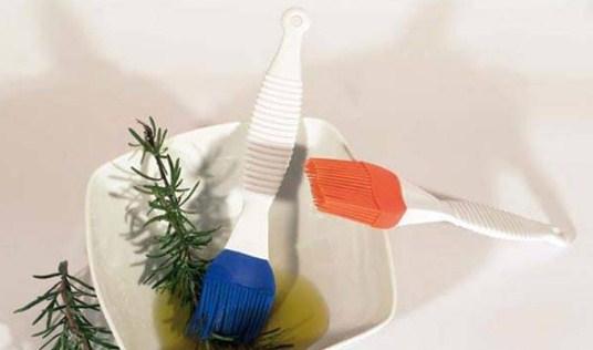 Actual product image Silikomart Acc023 Medium Silicone Brush