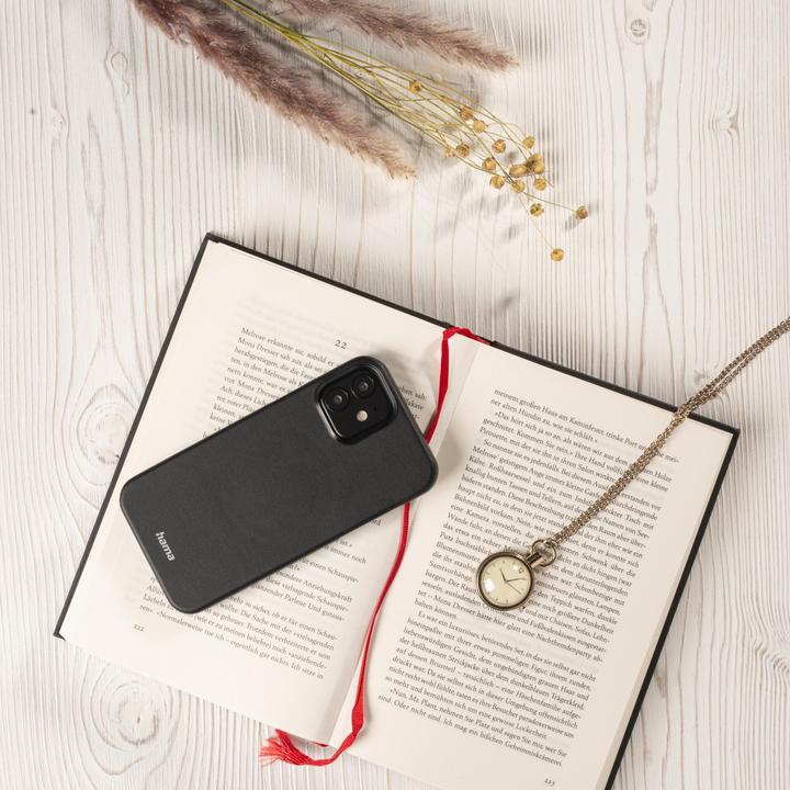 Immagine prodotto Hama MagCase Finest Sense (Apple iPhone 13 Pro)