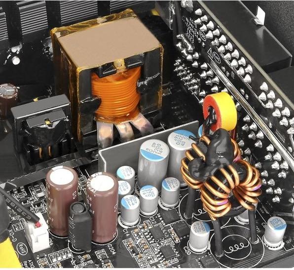 Produktbild Thermaltake Tt GF A3 750W ATX30 PS-TPD-0750FNFAGE-H (750 W)