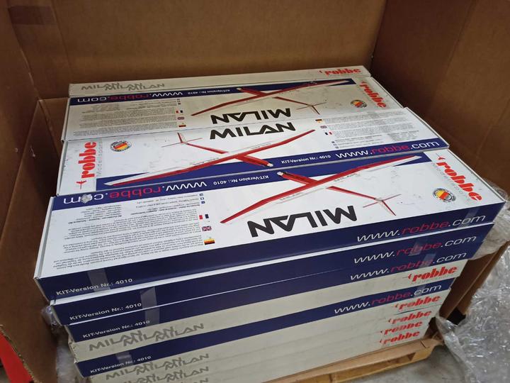 Actual product image Robbe Motor Glider MILAN 1960 mm Kit (Powered glider)