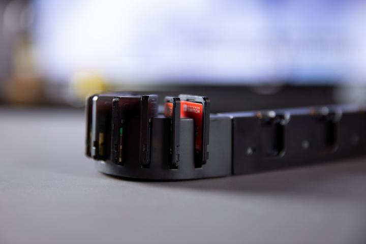 Actual product image Konix Mythics Cooling + Charging Stand Spaceship (Switch, Switch OLED)