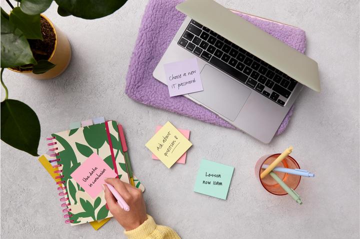 Actual product image Post-it Super Sticky Haftnotizen Recycling Würfel (76 x 76 mm)