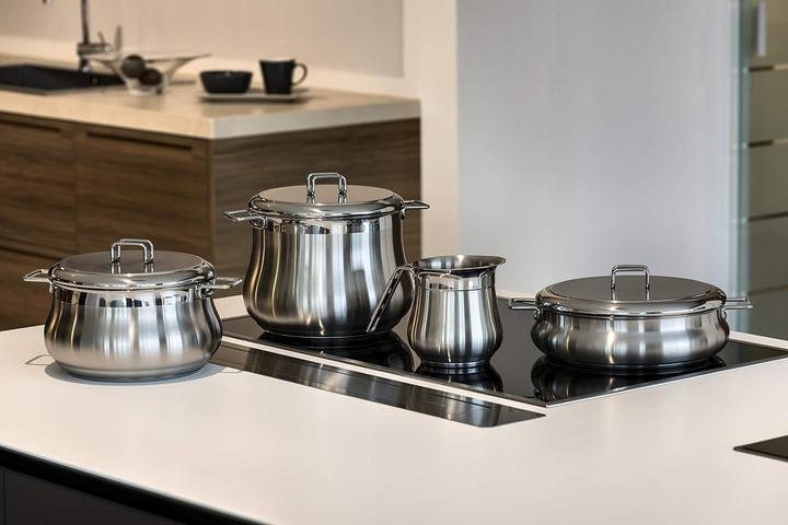 Actual product image Barazzoni Belly 1810 stainless steel battery steel 5 pieces 5 pieces (Pot, Stainless steel)