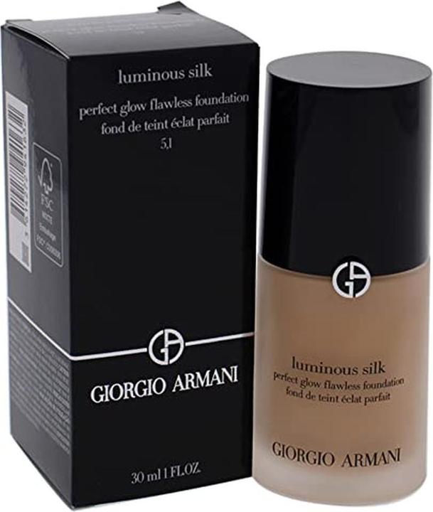 Actual product image Giorgio Armani LUMINOUS SILK FOUNDATION - Shade: 5.1 (5.1 Light to Medium Pink)