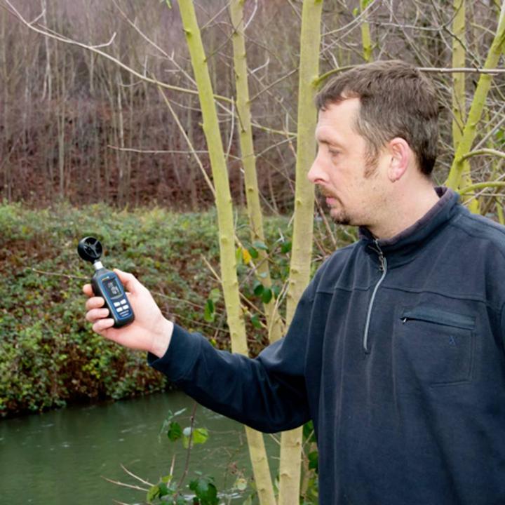 Actual product image PCE Instruments Anemometer