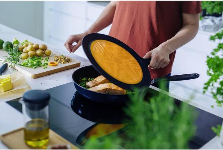 Actual product image Fiskars Functional Form Splash GuardØ 30 cm (30 cm, Plastic)