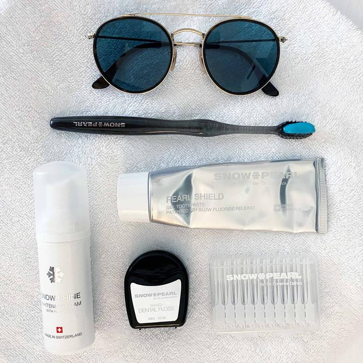 Produktbild Snow Pearl Travel Kit SHIELD mit Gel Zahnpasta schwarz (75 ml)