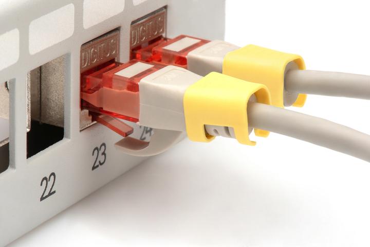 Actual product image Digitus Colour clips for RJ45 cables Colour yellow, 100 pieces pack