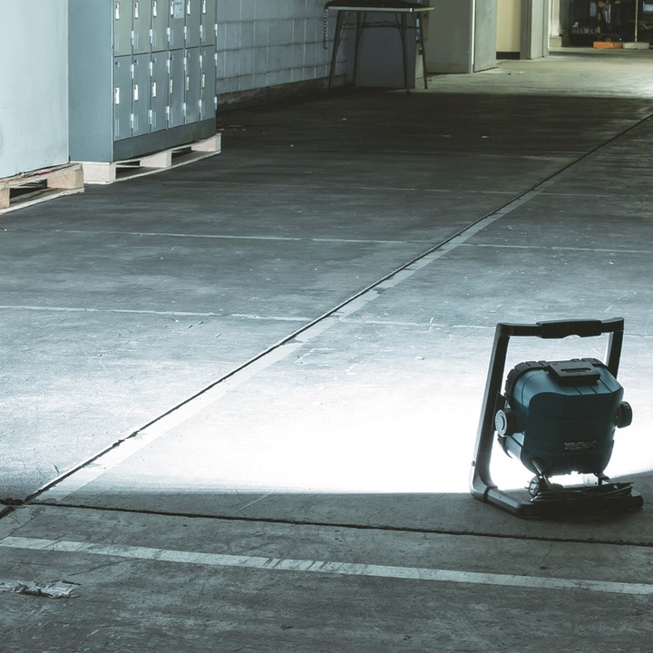 Actual product image Makita Construction spotlight (750 lm)