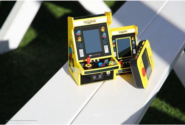 Produktbild MyArcade My Arcade DGUNL-4196 PAC-MAN Nano Player Pro Portable Retro Arcade