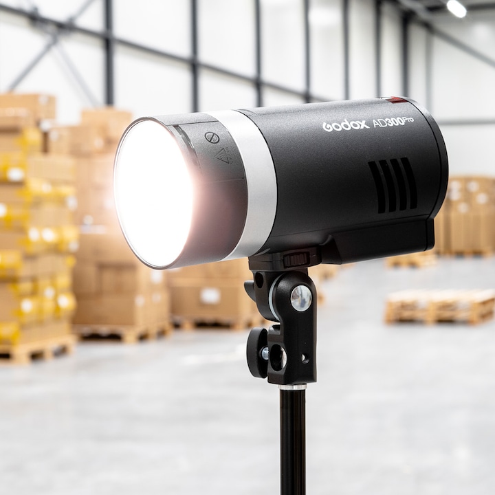 Actual product image Godox AD300Pro (300 W, Flash head)