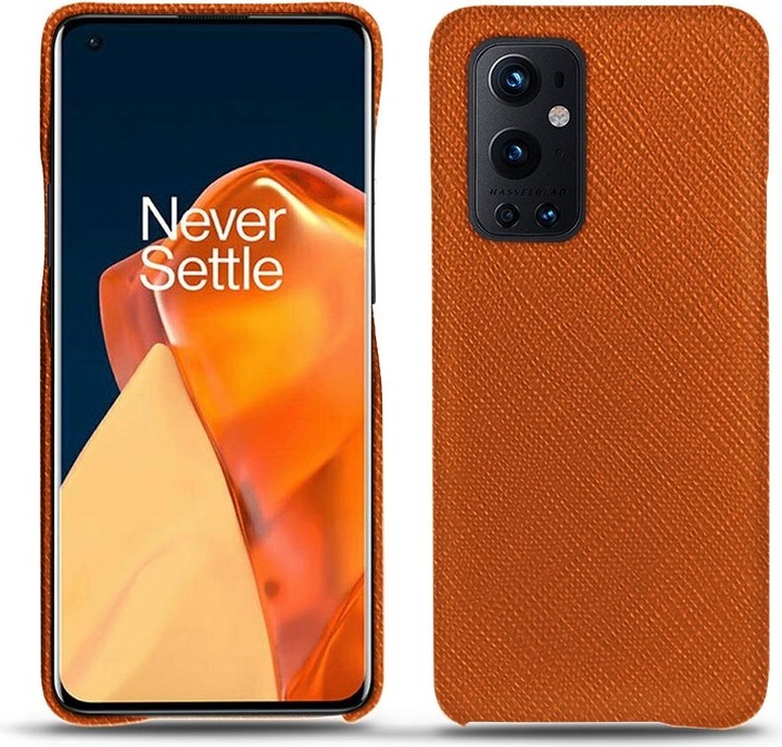 Orange vibrant ( Pantone #e36b39 )