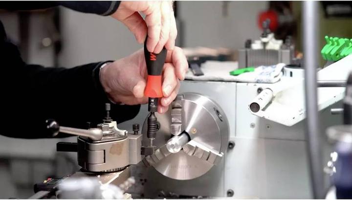 Image du produit Wiha Vis de couple d'atelier (Clé Allen)