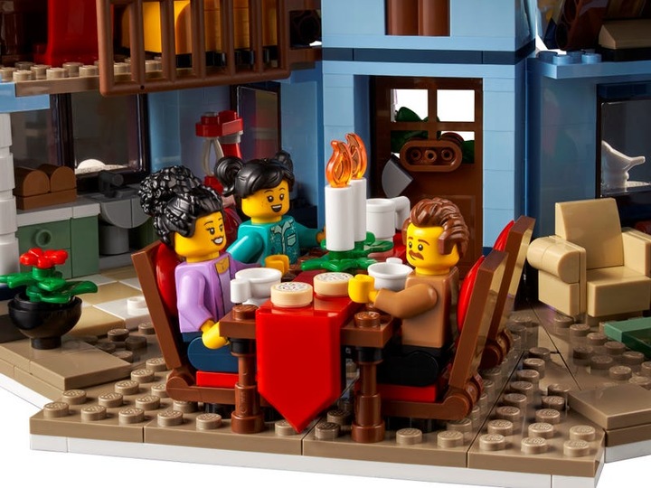 Actual product image LEGO Visit of Santa Claus (10293, LEGO Creator Expert, LEGO Rare Sets)