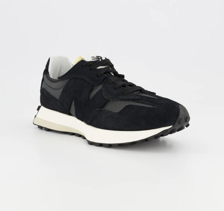 Image du produit New Balance U327WCH (44)