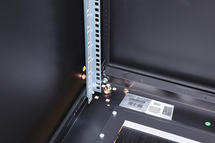 Immagine prodotto Digitus Armadio di rete Unico (22 HE, Rack da 19 pollici)