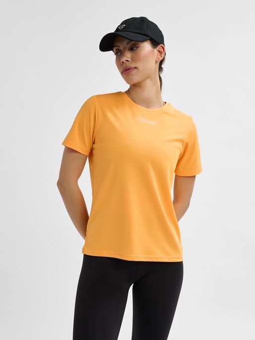 Actual product image hummel hmlTE TOLA T-SHIRT (XS)