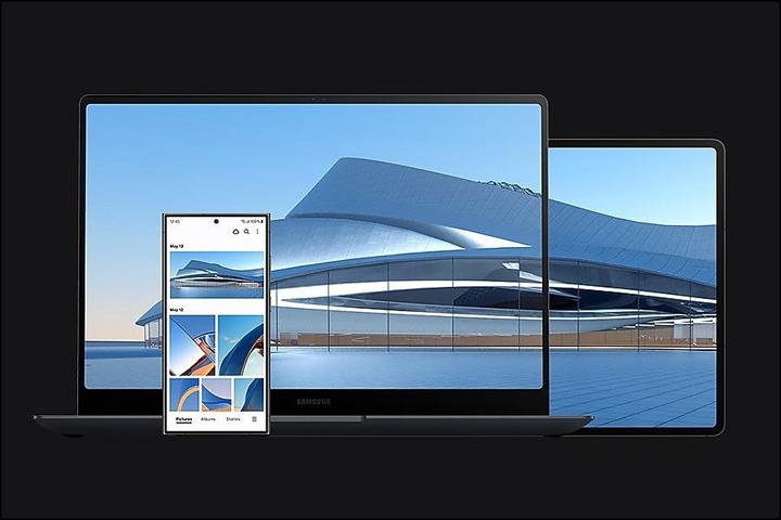Actual product image Samsung Galaxy Book4 Ultra (16", 1000 GB, 32 GB, DE, Intel Core Ultra 9 185H)