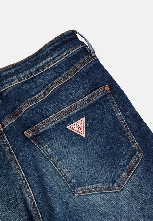Productafbeelding Guess Jeans Skinny-fit jeans CARRIE MID met label patch in 5-pocketstijl (W26/L32)