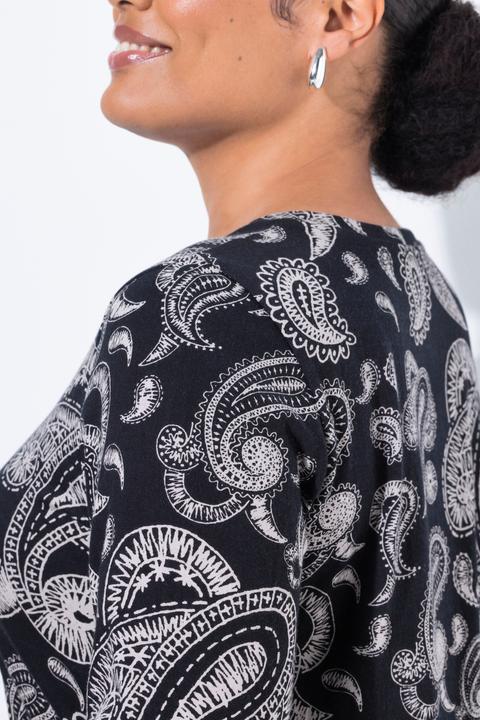 Actual product image Ulla Popken Paisley Placement Print A-Line Knit Tunic (68)