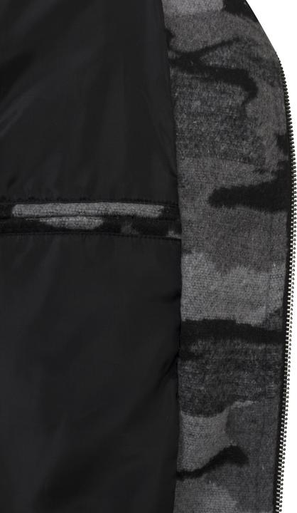 Actual product image Urban Classics Camo Zip Jacket (3XL)