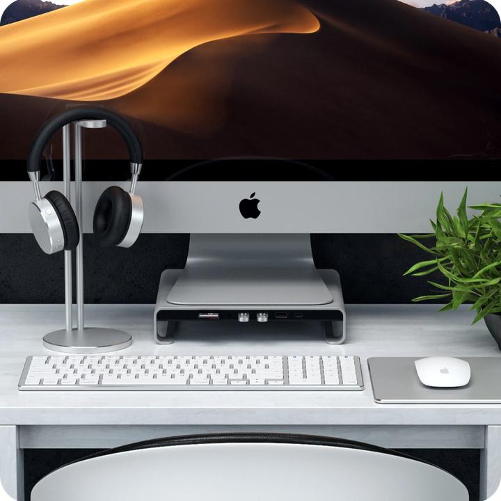 Actual product image Satechi Stand Hub (USB-C, 5 ports)