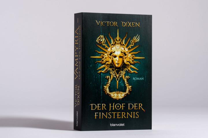 Immagine prodotto Vampyria - Der Hof der Finsternis (Tedesco, Victor Dixen, 2023)