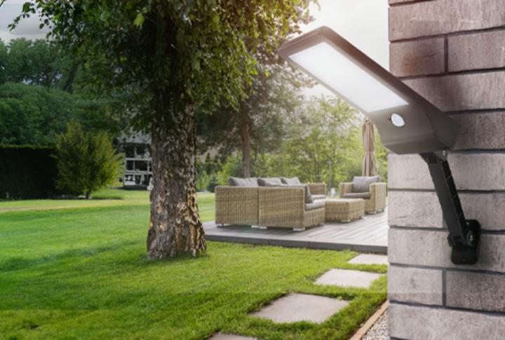Produktbild Luxula Solar LED-Wandleuchte (300 lm, IP44)