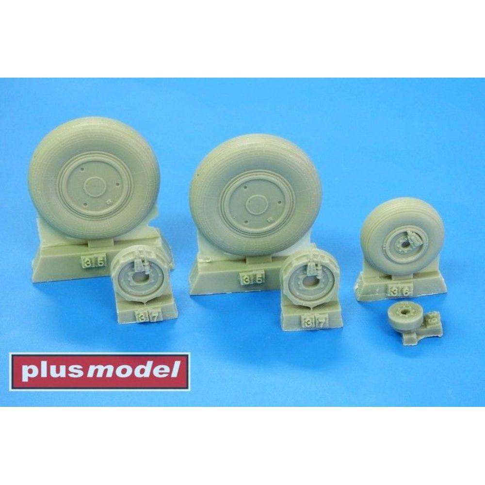 Plus Model Mig-21 wheels late