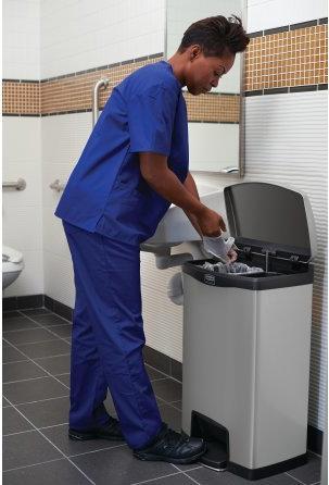 Actual product image Rubbermaid Stainless steel pedal bin (50 l)