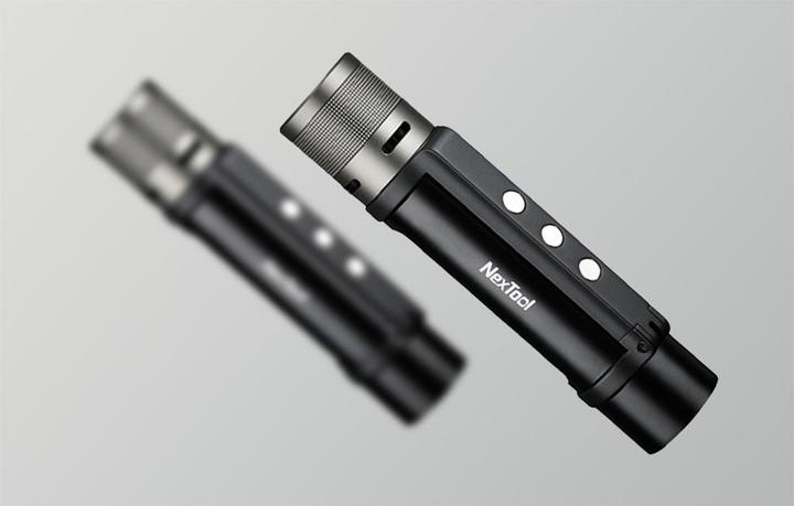 Immagine prodotto NexTool Torcia 6 in 1 (incluso allarme sonoro e luminoso, banca di energia e luce da campeggio) (16.05 cm, 1000 lm)