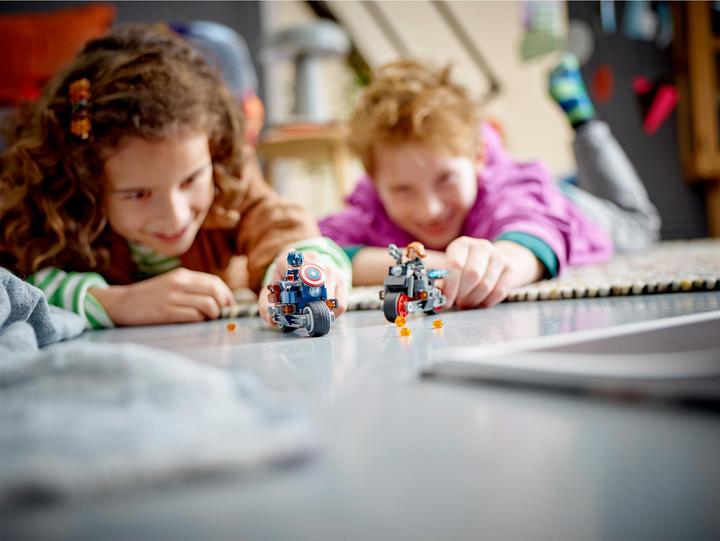 Produktbild LEGO Black Widows & Captain Americas Motorräder (76260, LEGO Marvel)