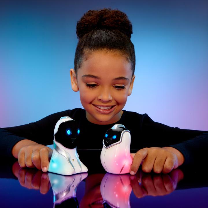 Actual product image MGA Tobi Friends- Chatter (German, Spanish, French, Polish, Dutch, Swedish, Italian, Portuguese, English)